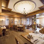 Отель Premium Activehotel Bergkoenig Нойштифт-им-Штубайталь