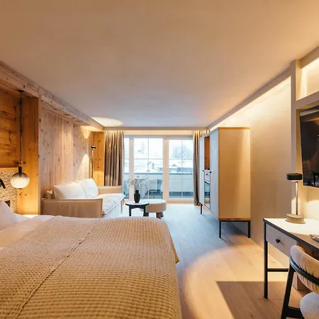 Отель Premium Activehotel Bergkoenig 4*