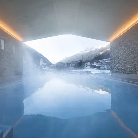 酒店 Premium Activehotel Bergkoenig 4*