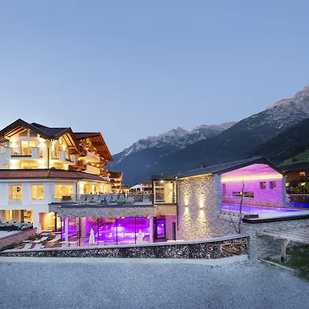 Premium Activehotel Bergkoenig 4*