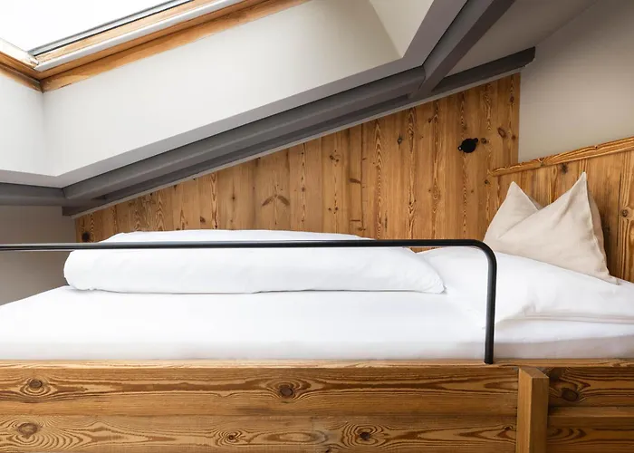 Отель Premium Activehotel Bergkoenig Нойштифт-им-Штубайталь