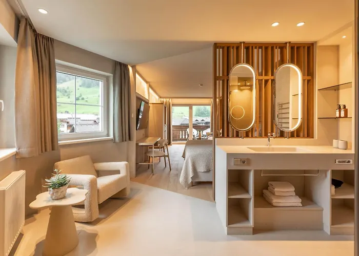 Отель Premium Activehotel Bergkoenig Нойштифт-им-Штубайталь