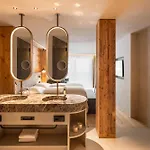 فندق بريميوم أكتيفهوتيل بيرغكونيغ نيوستيف ام ستوبيتا