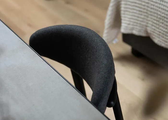 فندق بريميوم أكتيفهوتيل بيرغكونيغ نيوستيف ام ستوبيتا