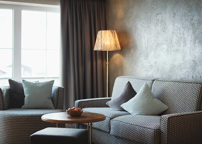 بريميوم أكتيفهوتيل بيرغكونيغ 4*